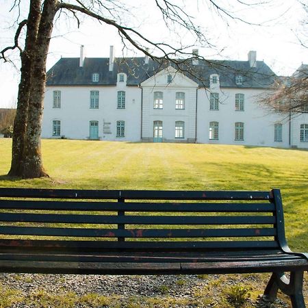 Surprenantes - Chateau Du Pe Saint-Jean-de-Boiseau ภายนอก รูปภาพ