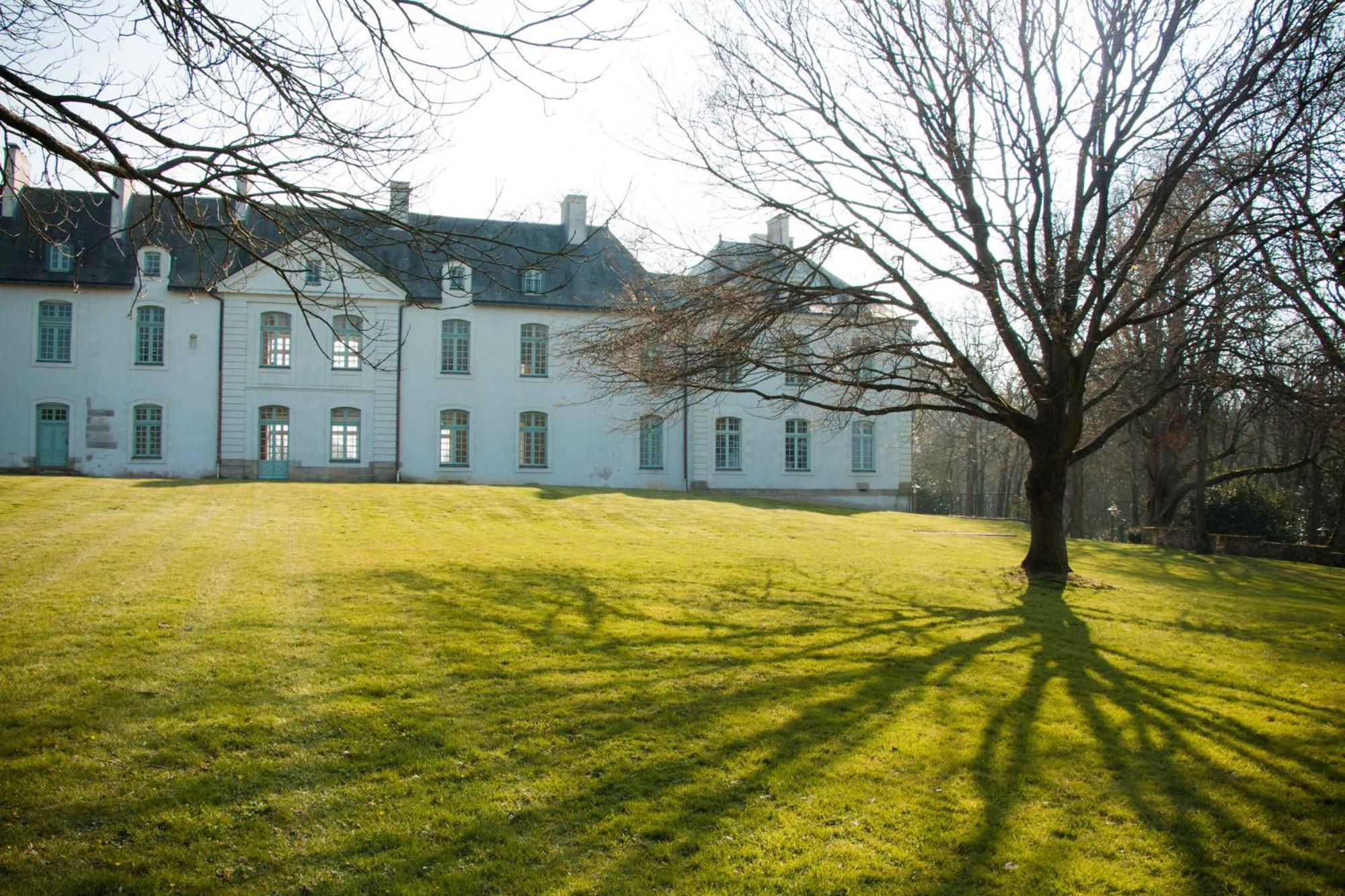 Surprenantes - Chateau Du Pe Saint-Jean-de-Boiseau ภายนอก รูปภาพ