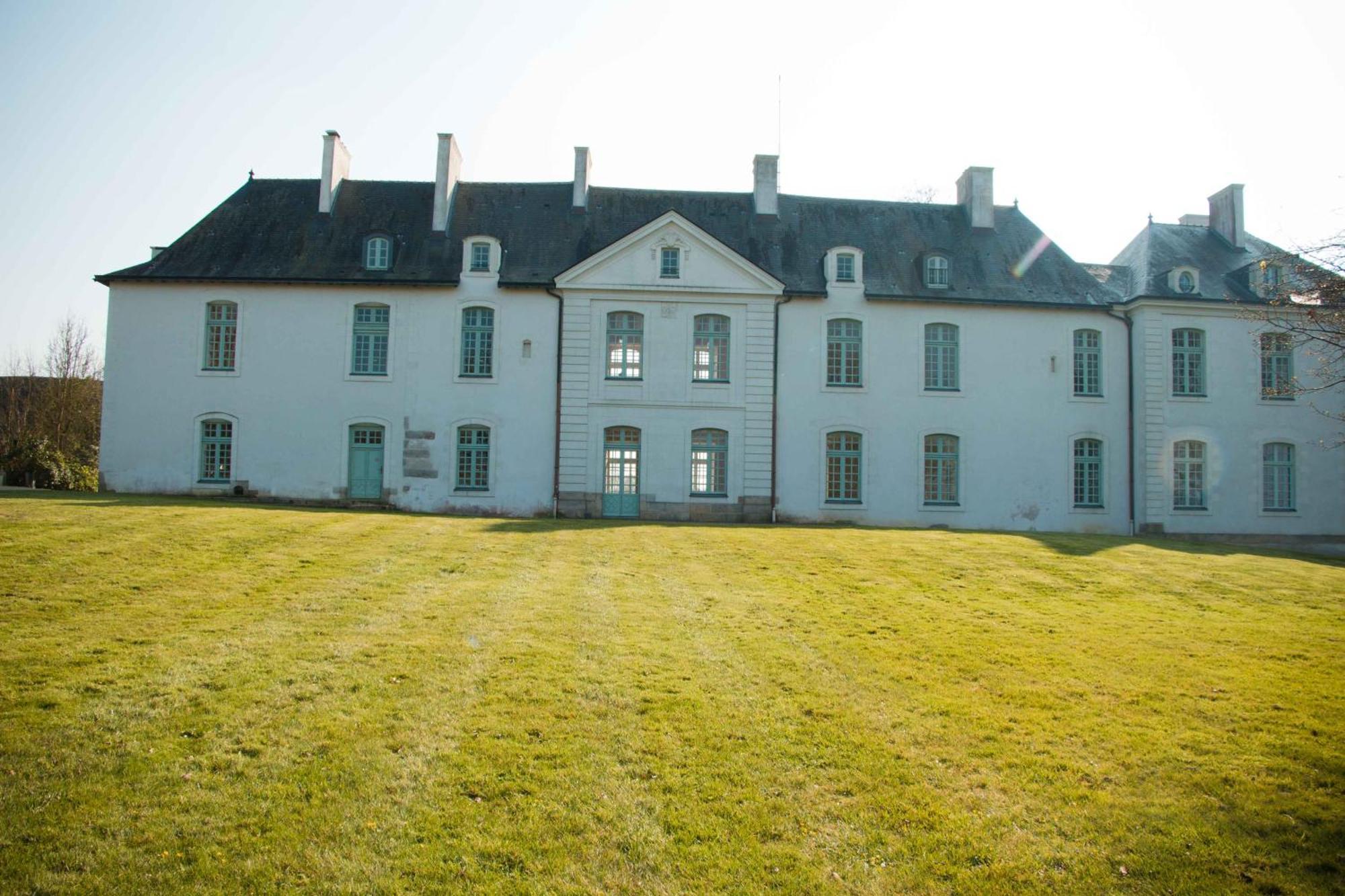 Surprenantes - Chateau Du Pe Saint-Jean-de-Boiseau ภายนอก รูปภาพ